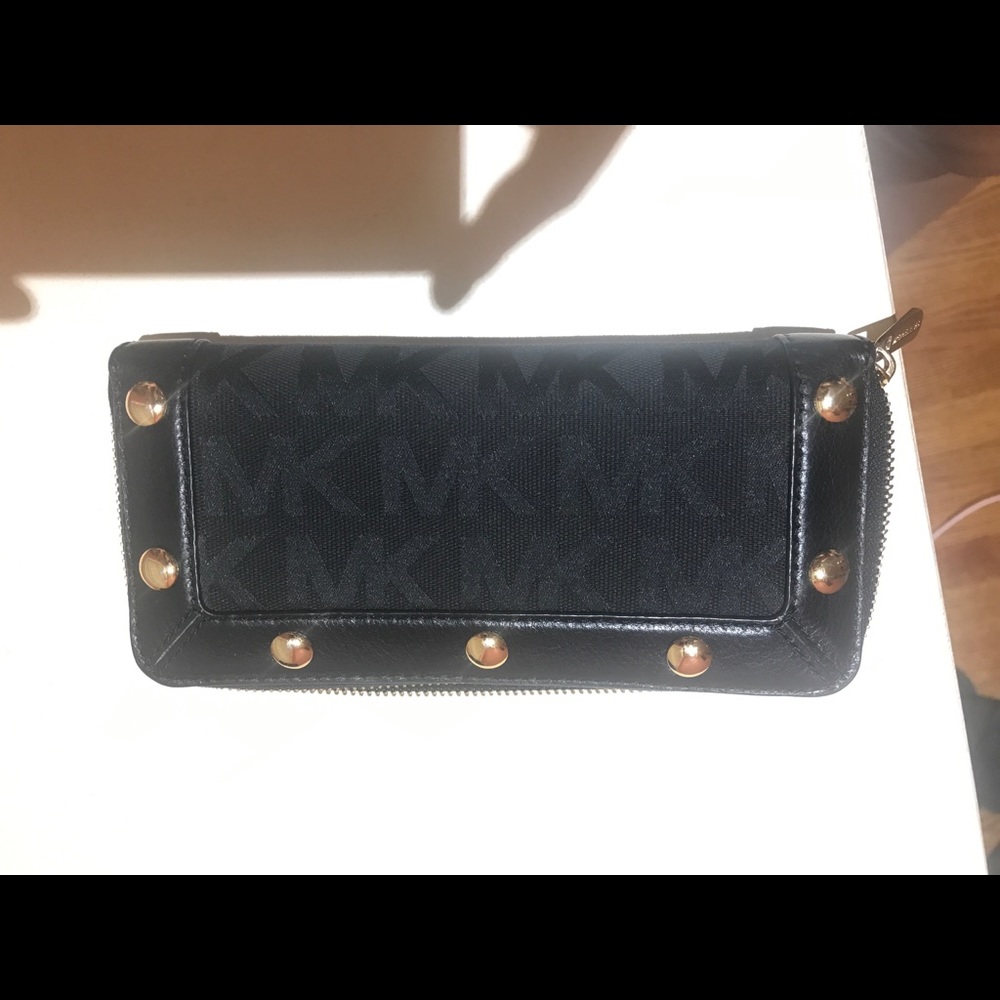Michael Kors black wallet